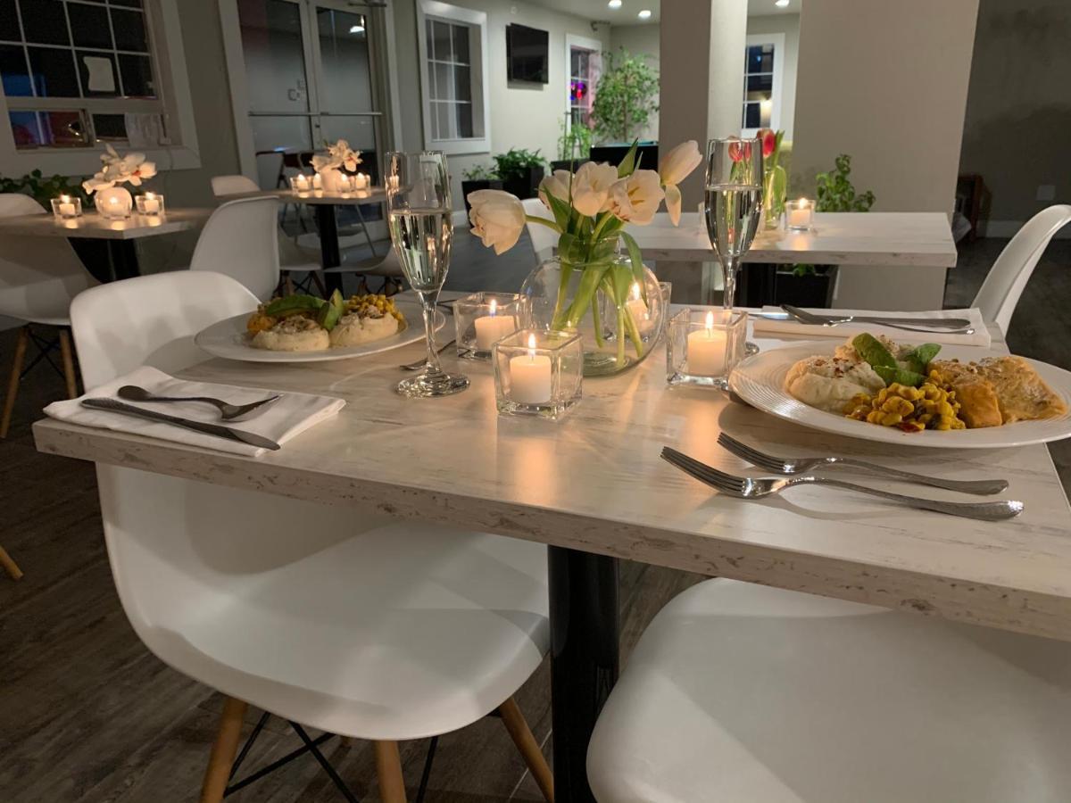 Stratus Suites Boutique Hotel Killeen Buitenkant foto